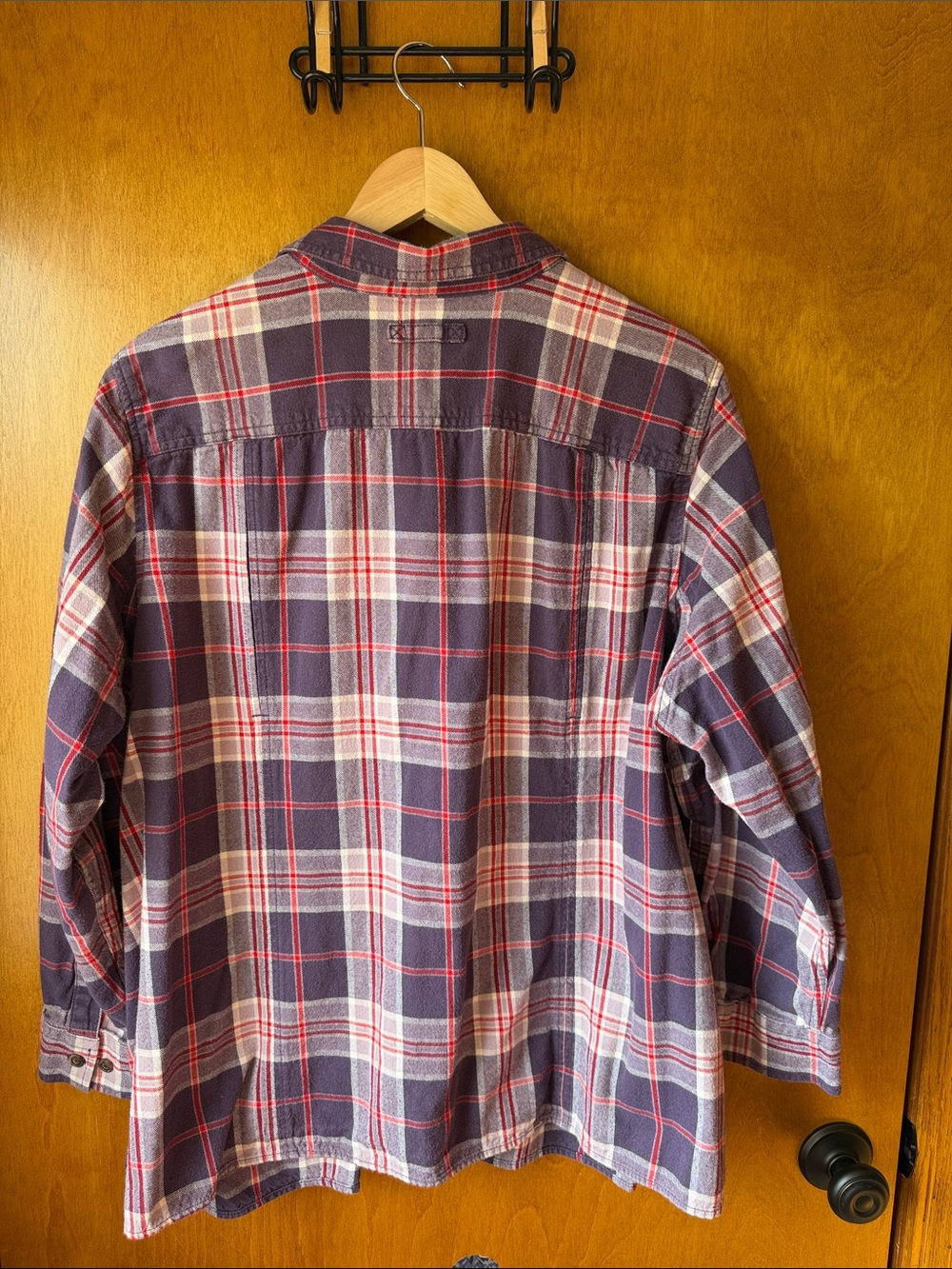 Duluth women’s flannel - Picture 7 of 8